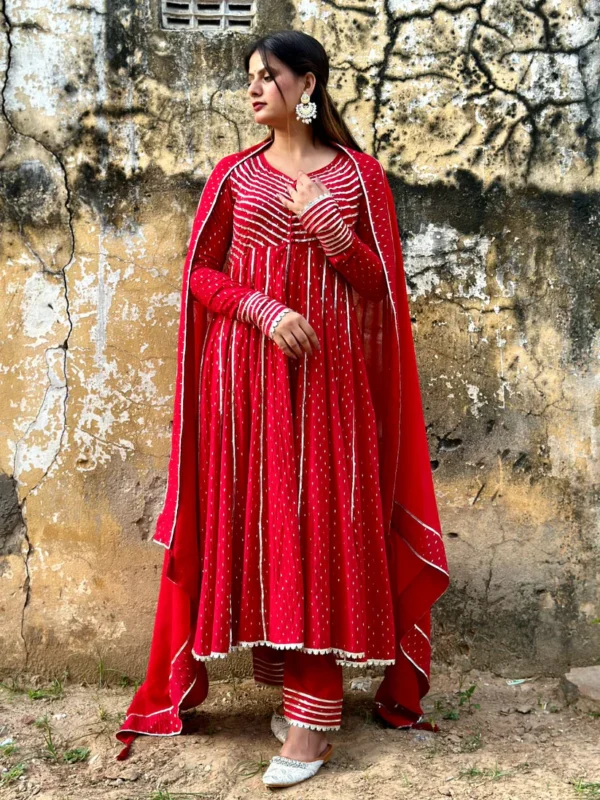 NEGCHAR RED ANARKALI SET