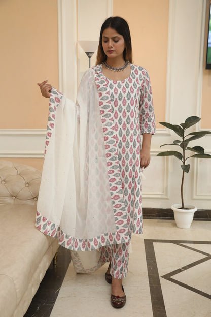 Negchar Chooti Buti Handblock Print Straight Kurta set Of three