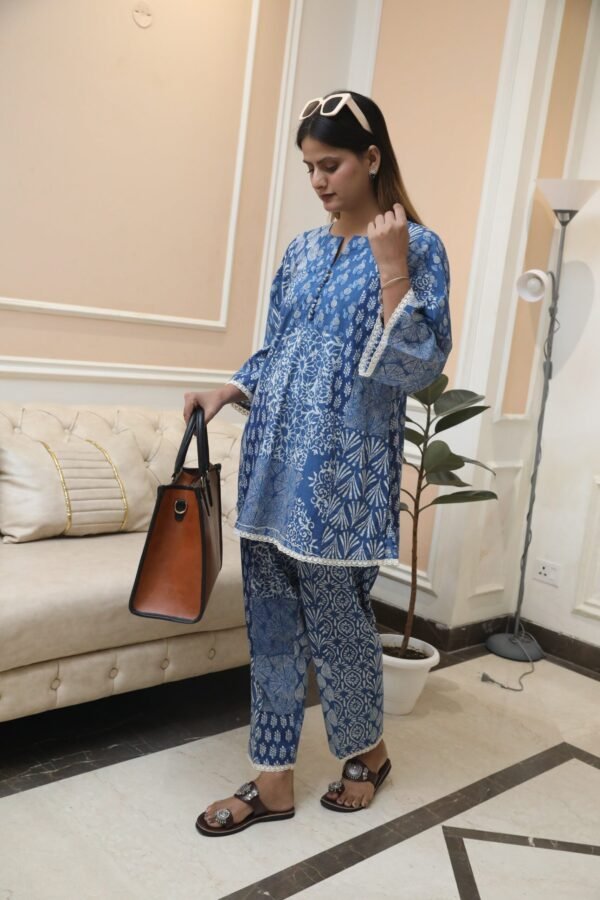 BD9A2279_1_1_e4a1a014-ec98-47a0-b6a1-a2b7b9c6616a (3) Negchar - blue matching co-Ord Set of 2