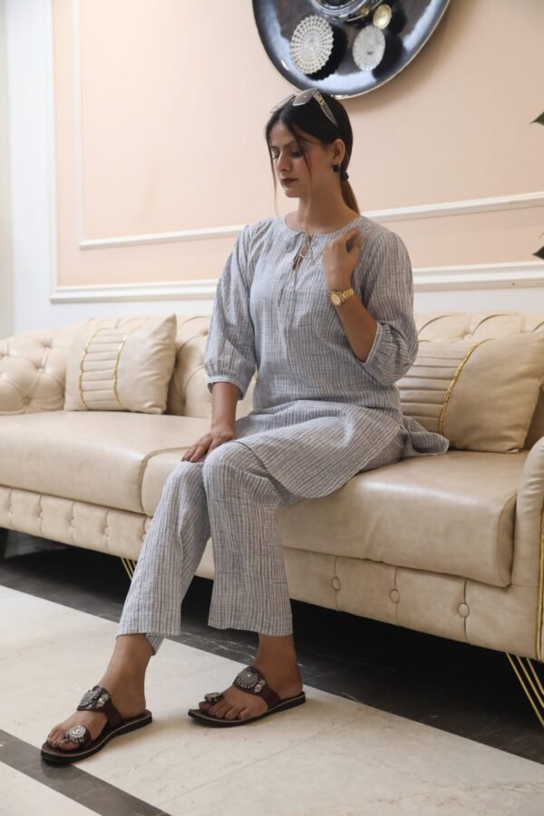 Negchar Striped Linen Kurta with Parallel Pajama Set